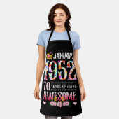 1952年1月70日誕生日70年素晴らしフローラ エプロン (着用した状態)