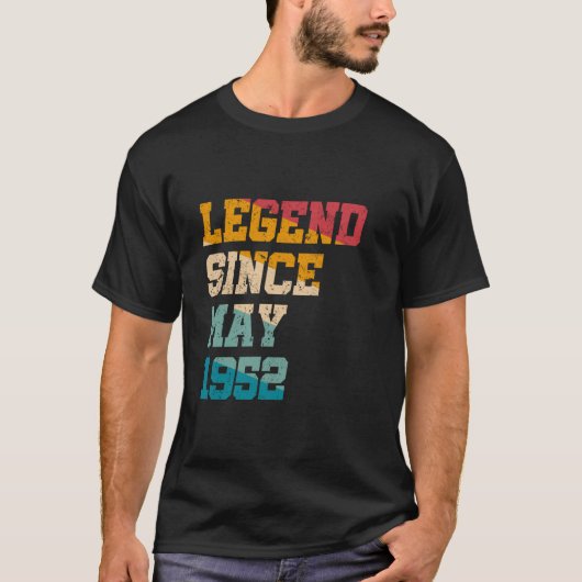 1952年5月以来の伝説 73歳 おもしろ 復古調 73歳 Tシャツ (正面)