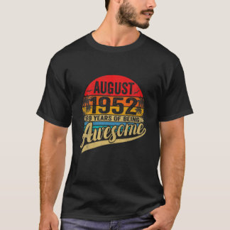 1952生まれ年の誕生日限定版69 Ye Tシャツ