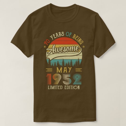 1952生まれ年5月70日誕生日1952年70年 Tシャツ (デザイン正面)