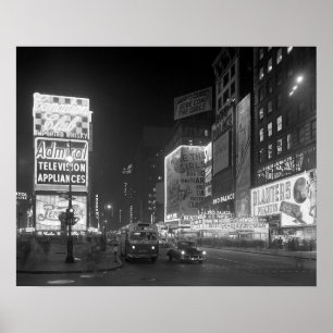 1953年のタイムズスクエアの夜。ヴィンテージ写真 ポスター
