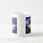 1953年のKaiser Darrin コーヒーマグカップ (中央)