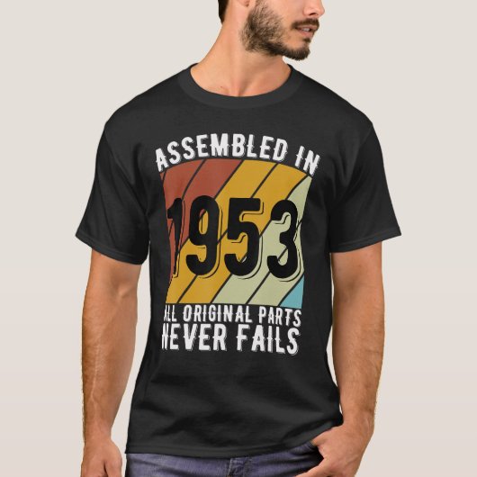 1953年70Biの70歳の誕生日カー生まれファン Tシャツ (正面)