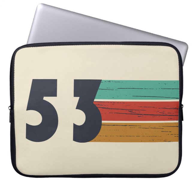 1953生まれ年のヴィンテージ ラップトップスリーブ (正面)