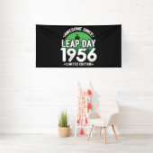 1956素晴らし年以降 – うるう日うるう年誕生日 横断幕 (インサイチュ)