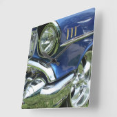 1957の青のChevyのカスタム車 スクエア壁時計 (傾斜)