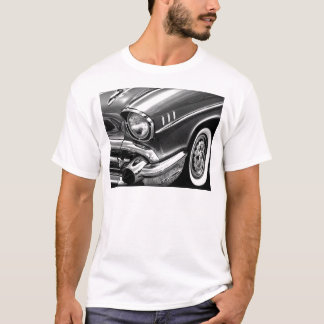 1957年のシボレーBel Airの黒及び白 Tシャツ