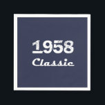 1958クラシック年60th Birthday Partyお祝い スタンダードカクテルナプキン<br><div class="desc">1958クラシック年60th Birthday Partyお祝い・コレクション。レトロな外観のためのダークブルーの背景60番目の誕生祝いデザイン。1958カスタマイズ年この誕生日パーティーの一種パーソナライズされたにする。TLS素晴らしデザインからのデザイン。</div>
