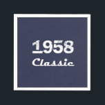 1958クラシック年60th Birthday Partyお祝い スタンダードカクテルナプキン<br><div class="desc">1958クラシック年60th Birthday Partyお祝い・コレクション。レトロな外観のためのダークブルーの背景60番目の誕生祝いデザイン。1958カスタマイズ年この誕生日パーティーの一種パーソナライズされたにする。TLS素晴らしデザインからのデザイン。</div>