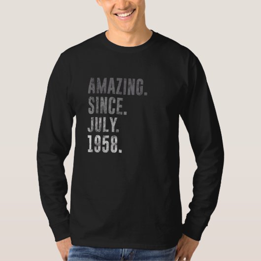 1958年7月以来の驚き64番目の誕生日ヴィンテージ1958 Tシャツ (正面)