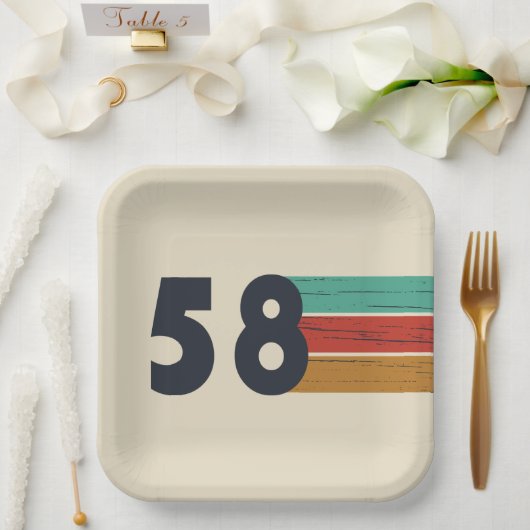 1958生まれ年のヴィンテージ誕生日 ペーパープレート (ウェディング)