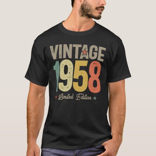 1958 66誕生日ギフト66歳の女性 Tシャツ (正面)