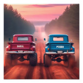 1960年代のトラックが未舗装の道路を走り抜ける名前をカスタムする フォトプリント (正面)