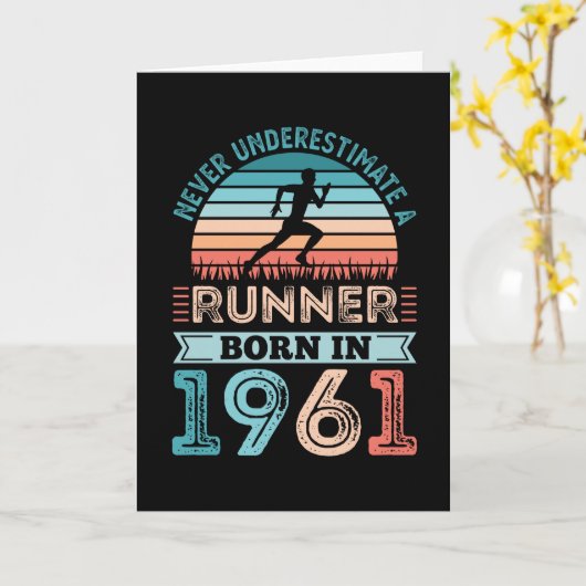 1961年生まれのランナー 誕生日60歳 プレゼント ランニングパパ カード (黄色い花)