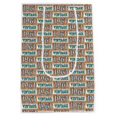 1961年生まれ中抱き枕 ミディアムペーパーバッグ (裏面)