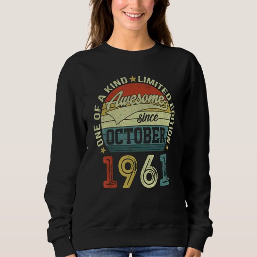 1961年10月61日素晴らしBiから61歳 スウェットシャツ (正面)