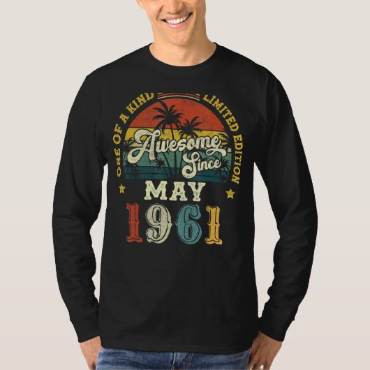 1961素晴らし年5月ヴィンテージ61誕生日以降 Tシャツ (正面)
