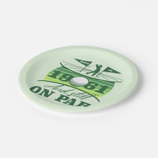 1961 60th誕生日ゴルフ愛好家 ペーパープレート (アングル)