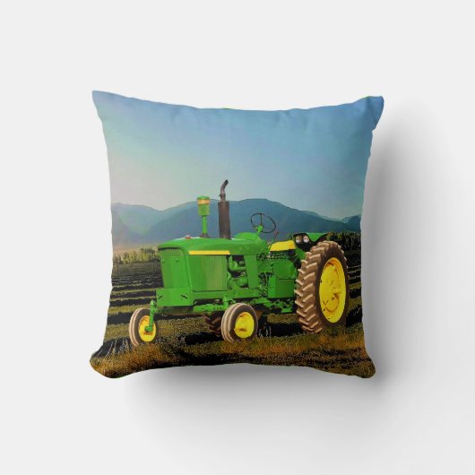 1962ビッググリーントラクタ角枕 クッション (正面)