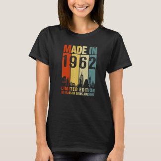 1962年に作られたレトロ61年素晴らし間 Tシャツ