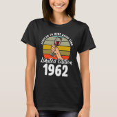 1962年の60素晴らしレトロのワ生まれインの加齢に似た Tシャツ (正面)