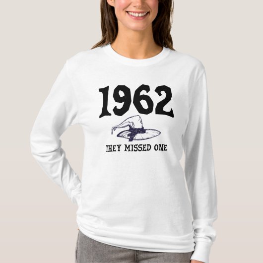 1962彼ら恋しく思は1サレムウィッチハロウィーン Tシャツ (正面)