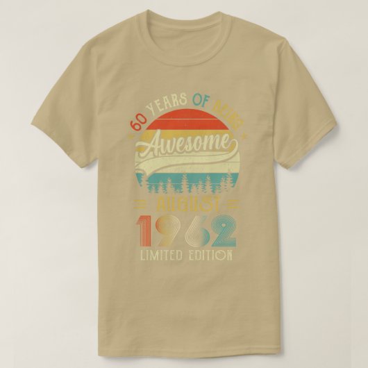 1962生まれ年60年に1962年に作られた60誕生日 Tシャツ (デザイン正面)