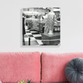 1963シカゴオートショークライスラーペースカーウーマン キャンバスプリント (インサイチュ (リビング))