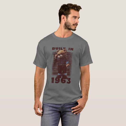 1963年に建てられた彼のためのB-dayギフト | 60歳 Tシャツ (正面フル)