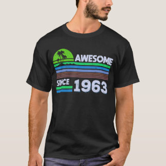 1963年以来59歳の素晴らし男性と女性1 Tシャツ