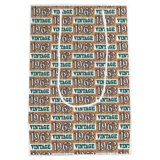 1963年生まれ中抱き枕 ミディアムペーパーバッグ (裏面)