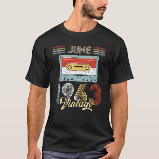 1963年6月のヴィンテージの誕生日のカセットテープ Tシャツ (正面)
