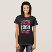1964年5素晴らし月フローラ以来58誕生日 Tシャツ (正面フル)