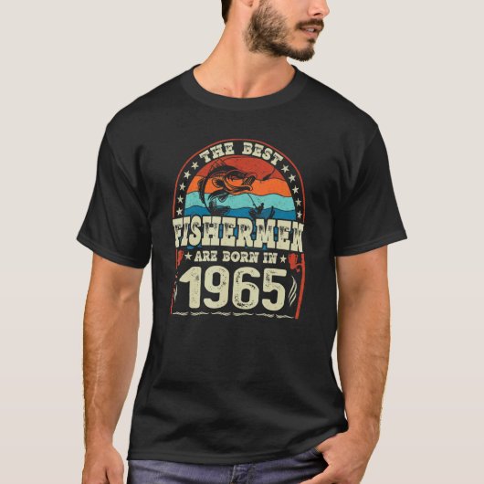 1965最高の年の魚釣り誕生に漁師がいる Tシャツ (正面)
