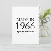 1966年に作られる カード (スタンド正面)