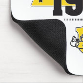 1966年に生まれて下さい(choco&yellow) マウスパッド (コーナー)