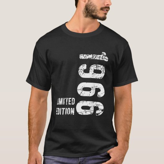 1966年生まれの誕生日ギフト限定版 Tシャツ (正面)