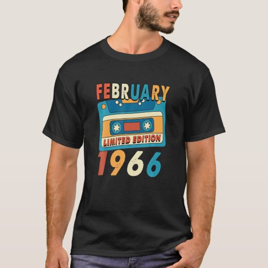 1966年2月56日以来56歳の贈り物の伝説 Tシャツ (正面)