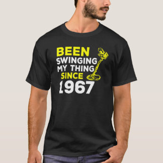 1967年からスイングし続けている メタルデテクター H Tシャツ