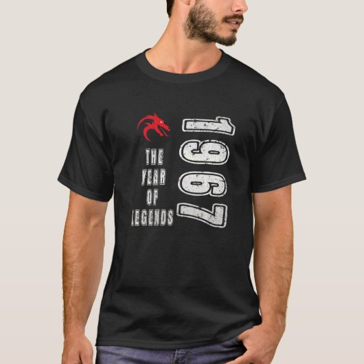 1967年の誕生1967年の伝説の年 Tシャツ (正面)
