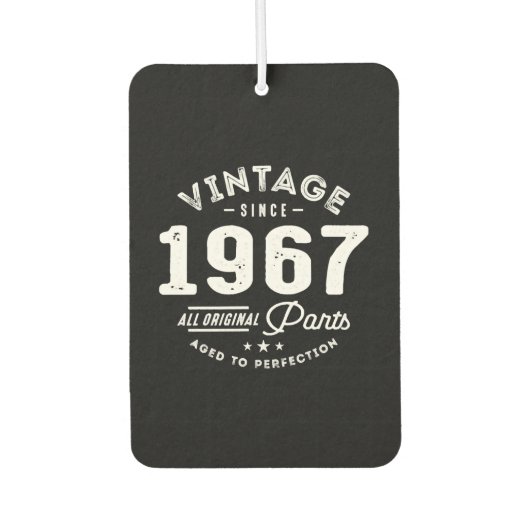 1967生まれ年のヴィンテージ カーエアーフレッシュナー (正面)