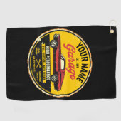 1967 パーソナライズされたファストバック赤クラシック車ガレージ ゴルフタオル (横)