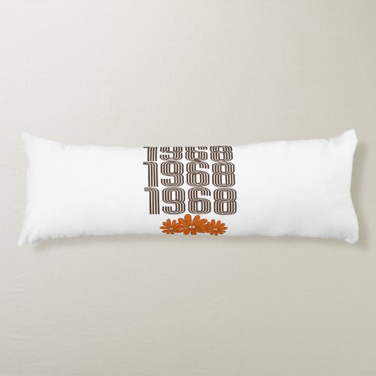 1968ピースサインオレンジヒッピー花パワー ボディピロー (正面)