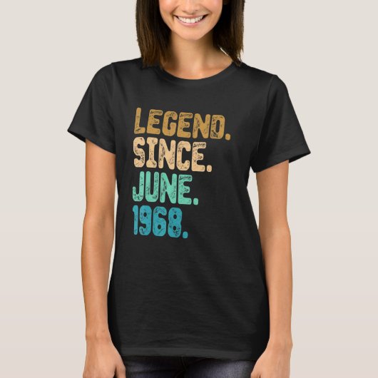 1968年6月以来54歳の伝説54誕生日V Tシャツ (正面)