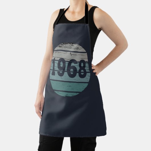 1968生まれ年のヴィンテージ誕生日ギフト エプロン (インサイチュ)