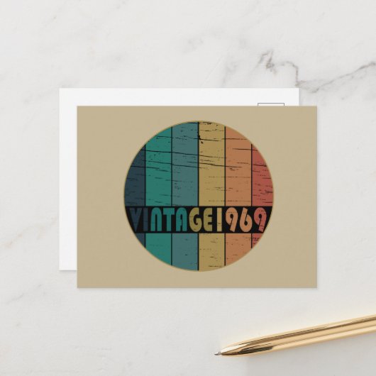 1969生まれ年のヴィンテージ誕生日ギフト シーズンポストカード (正面/裏面インサイチュ)
