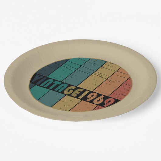 1969生まれ年のヴィンテージ誕生日ギフト ペーパープレート (アングル)