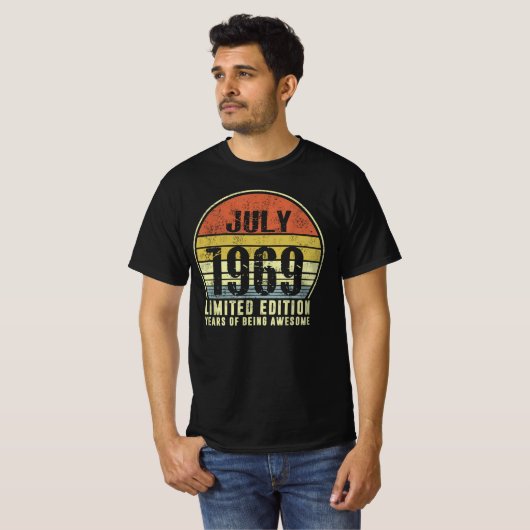1969生まれ年7月限定版が有償 Tシャツ (正面フル)