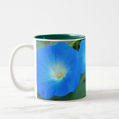 196.いもむしと朝の栄光がマグカップ ツートーンマグカップ (左)