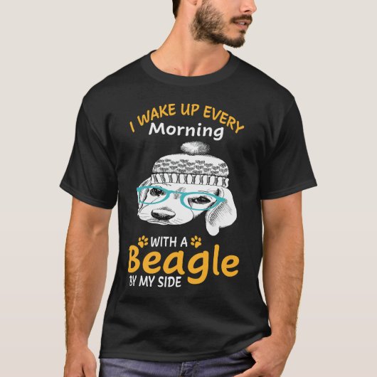 196 Siで毎朝、私はビーグルで目覚める Tシャツ (正面)